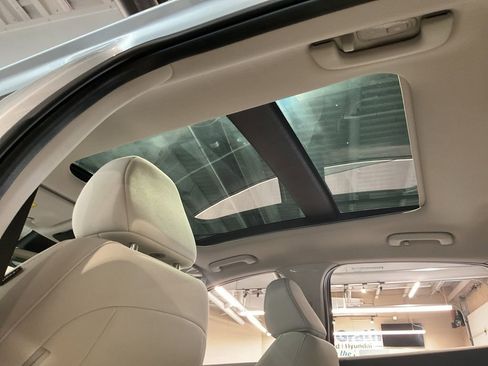 New 2025 Hyundai Sonata SEL FWD image 10