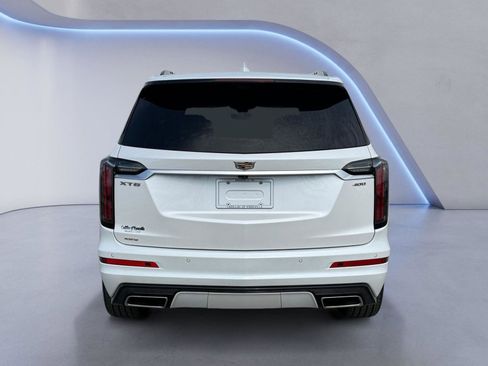 Certified 2024 Cadillac XT6 Sport w/ Technology Package AWD/4WD image 6