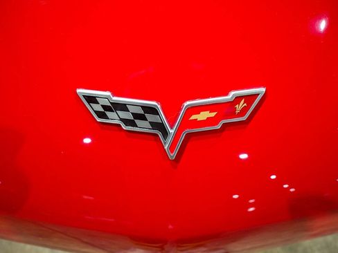 Used 2005 Chevrolet Corvette Convertible w/ Preferred Equipment Group image 35