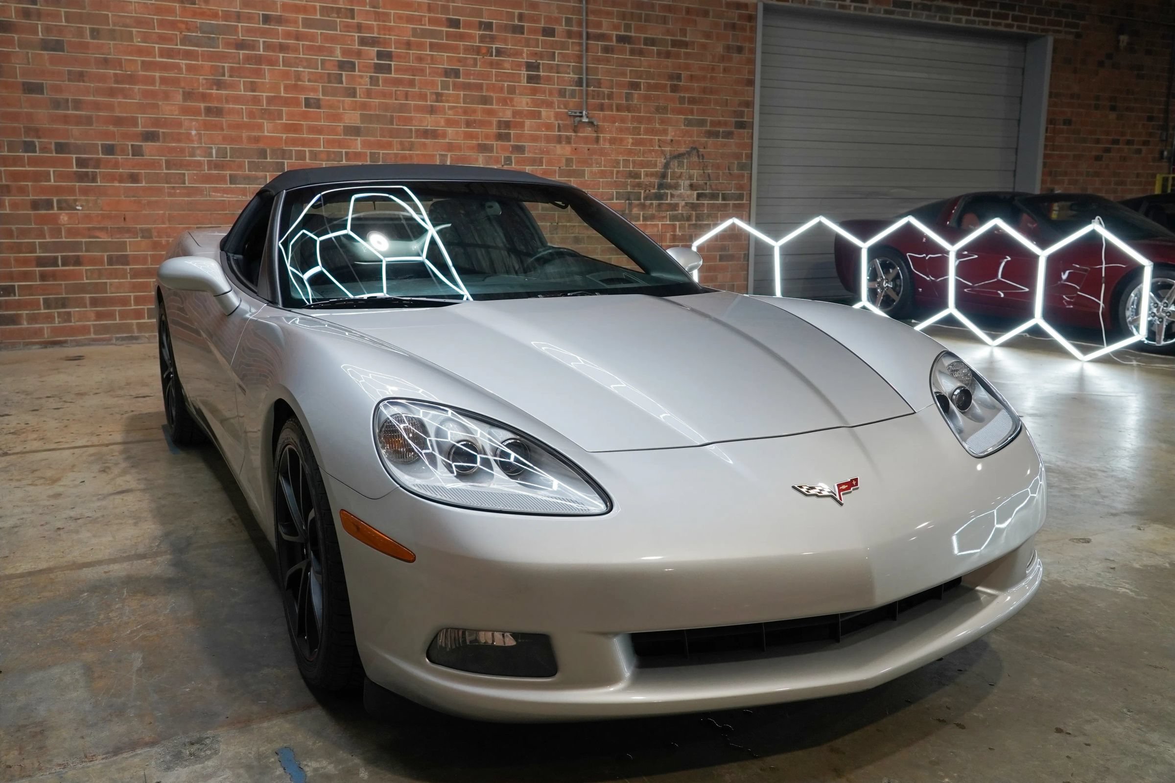 Used 2006 Chevrolet Corvette Coupe w/ Preferred Equipment Group RWD image 4