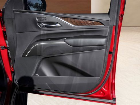 Used 2024 Cadillac Escalade Sport Platinum w/ Heavy-Duty Trailer Package image 31