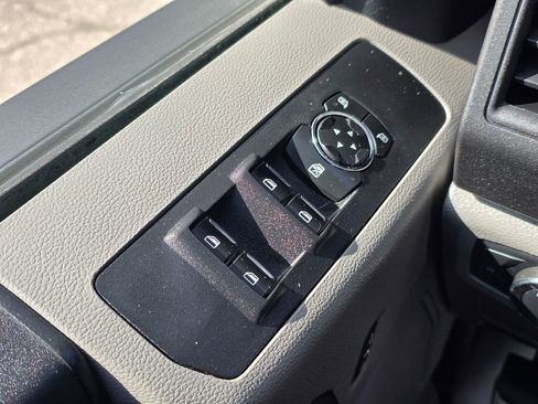 Used 2021 Ford F450 XL w/ Power Equipment Group image 44