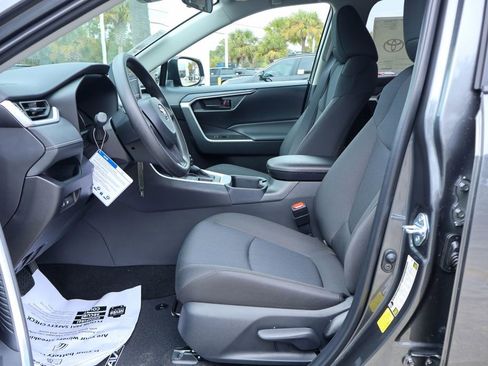 New 2025 Toyota RAV4 LE w/ Blackout Package (GST) image 7