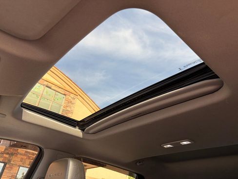 Used 2020 GMC Sierra 3500 Denali w/ Denali Ultimate Package image 26