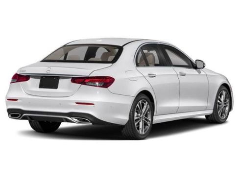 Used 2023 Mercedes-Benz E 350 4MATIC Sedan image 2