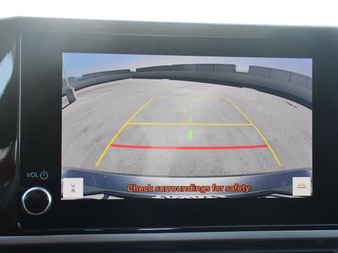 Certified 2025 Toyota Camry LE AWD/4WD image 28