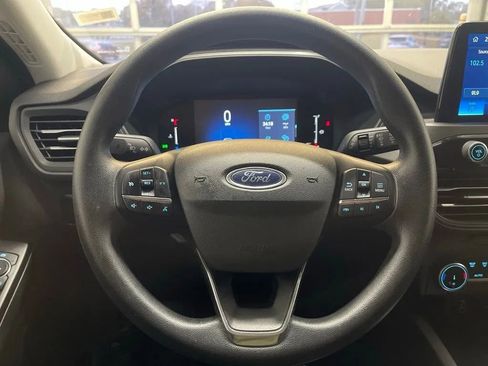 Used 2025 Ford Escape Active AWD/4WD image 22