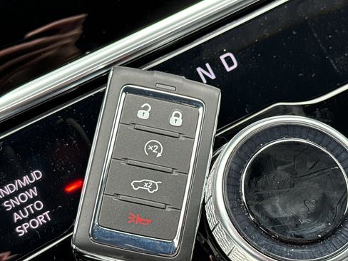 New 2026 Jeep Grand Cherokee L 4WD image 36