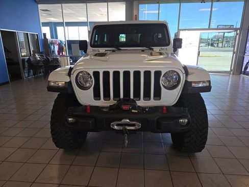 Used 2018 Jeep Wrangler Unlimited Rubicon AWD/4WD image 3