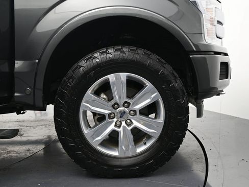 Used 2019 Ford F150 Platinum w/ Equipment Group 701A Luxury image 6