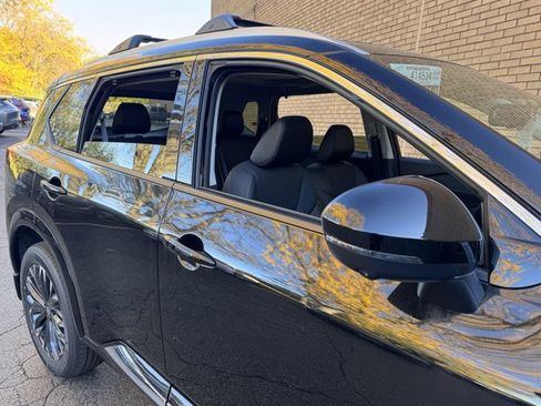 New 2026 Nissan Rogue Platinum w/ Platinum Premium Package image 8