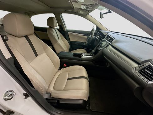 Used 2018 Honda Civic EX image 32