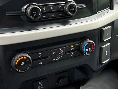 Used 2022 Ford F150 XL image 25