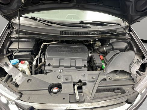 Used 2016 Honda Odyssey EX image 9