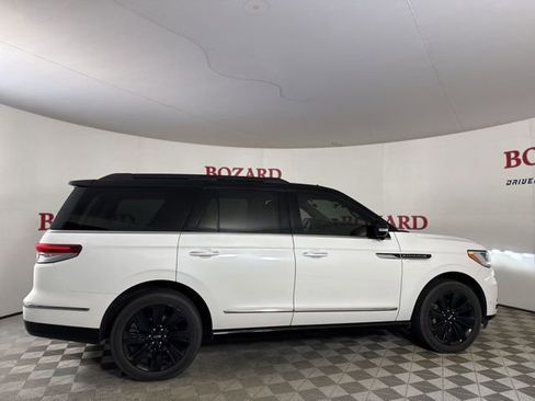 Used 2023 Lincoln Navigator Black Label image 9