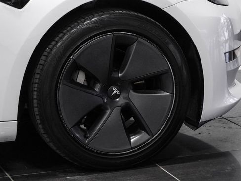Used 2023 Tesla Model 3 Standard Range RWD image 53