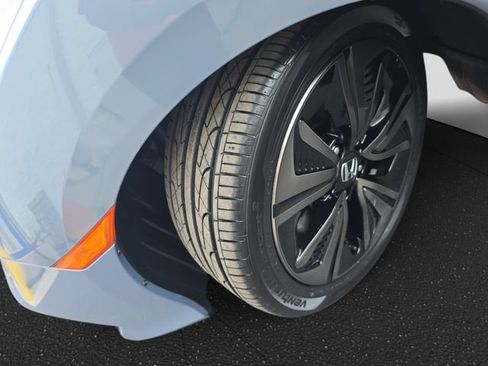 Used 2018 Honda Civic EX image 32