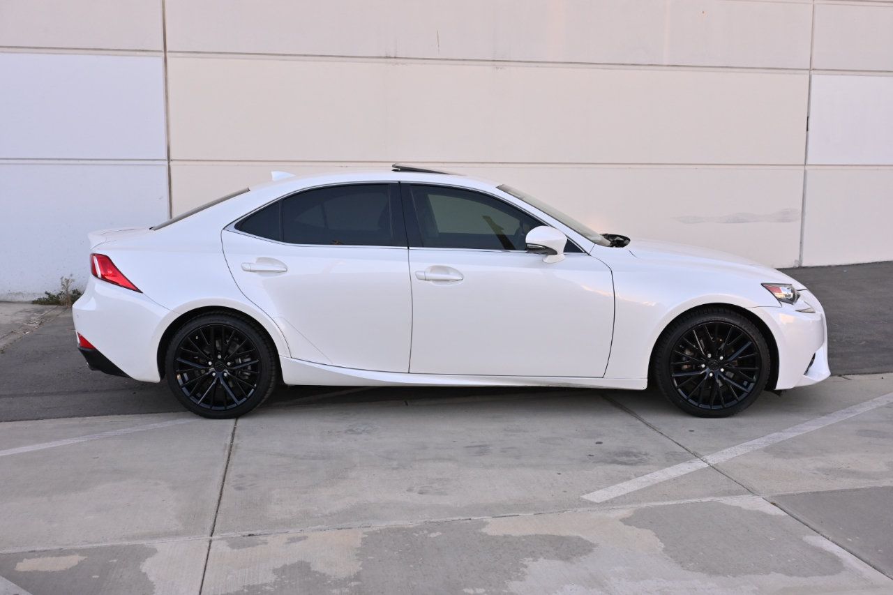 Used 2015 Lexus IS 250 w/ Premium Package RWD image 7