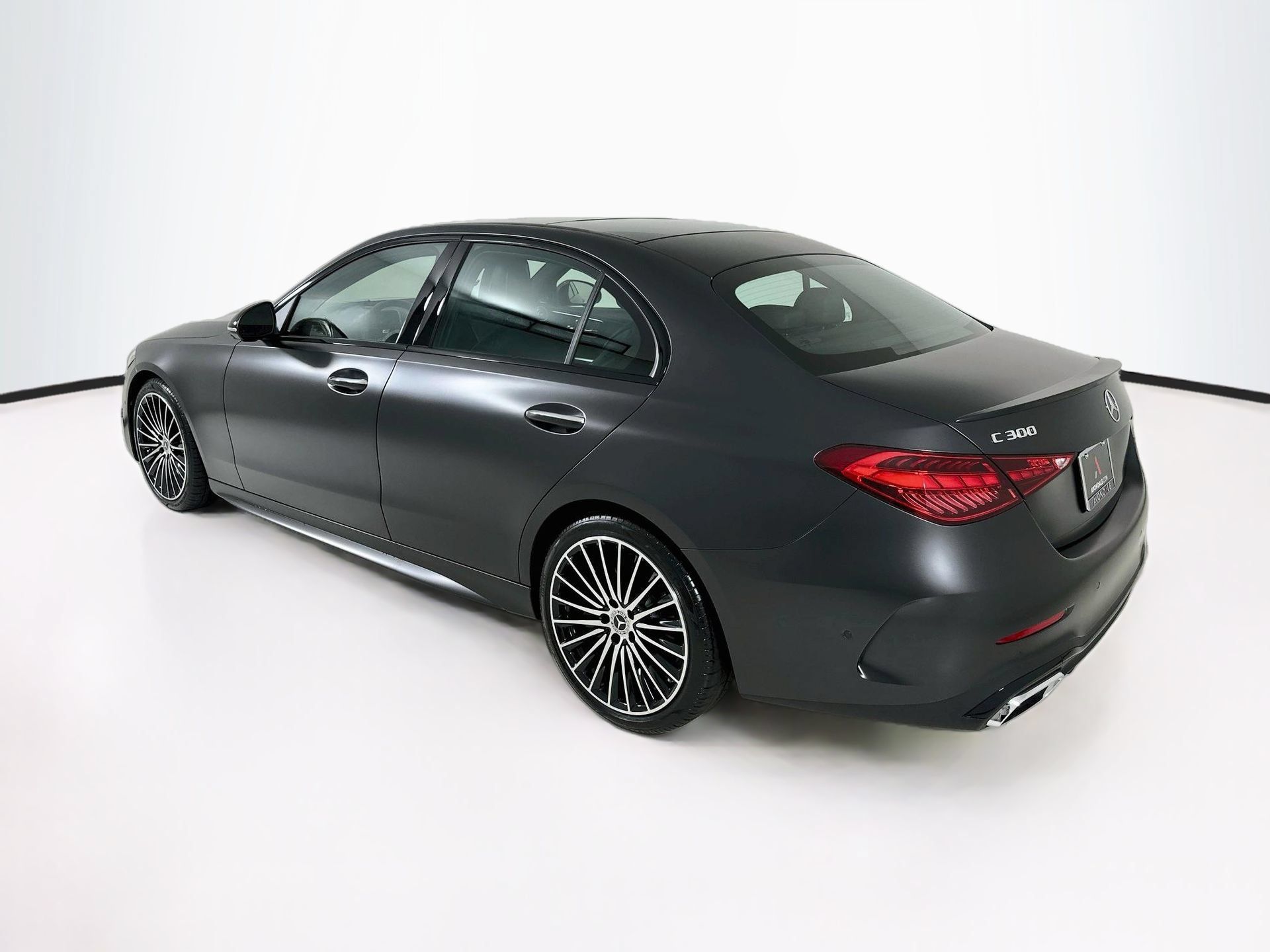 Used 2025 Mercedes-Benz C 300 Sedan image 6