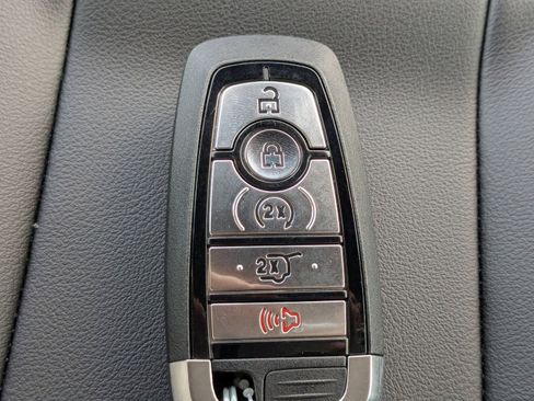 New 2025 Ford Expedition Max Platinum w/ Stealth Performance Package image 34