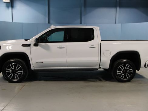 Used 2026 GMC Sierra 1500 AT4 w/ AT4 Premium Package AWD/4WD image 37