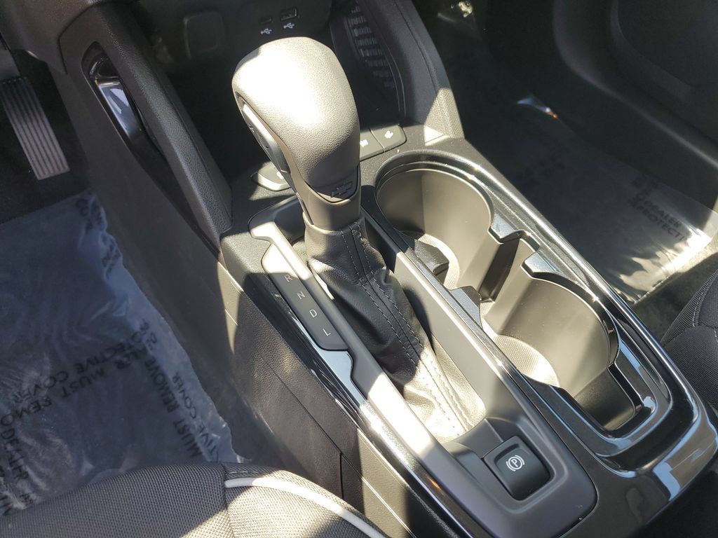 Used 2026 Chevrolet TrailBlazer LT FWD image 25
