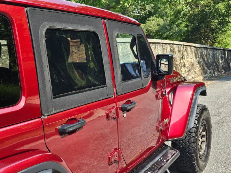 Used 2022 Jeep Wrangler Unlimited Rubicon AWD/4WD image 27