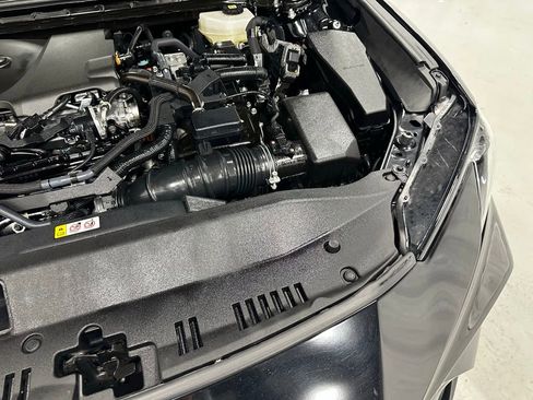 Used 2025 Toyota Camry LE image 68