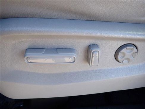 Used 2019 Honda Odyssey EX-L image 16