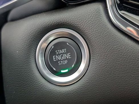Used 2025 GMC Canyon Elevation w/ Convenience Package AWD/4WD image 22