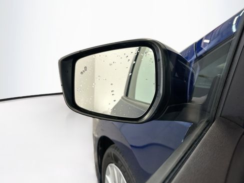 Used 2024 Nissan Leaf S FWD image 16
