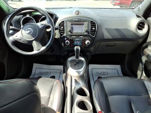 Used 2012 Nissan Juke SL FWD image 11