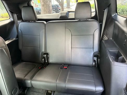 Used 2022 Chevrolet Traverse High Country image 26