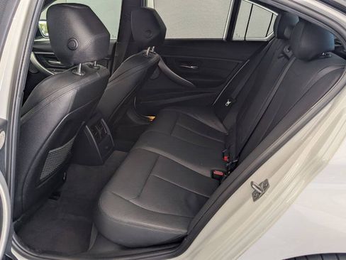 Used 2013 BMW 335i Sedan RWD image 21