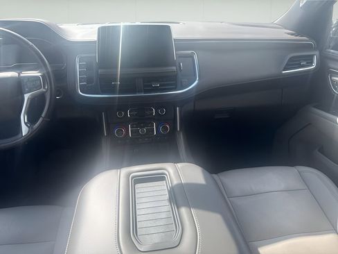 Used 2022 Chevrolet Tahoe LT w/ Luxury Package image 20