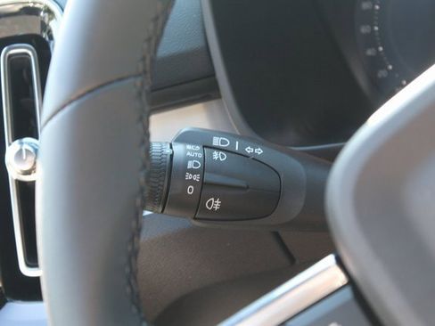 New 2026 Volvo XC40 B5 Ultra w/ Climate Package image 18