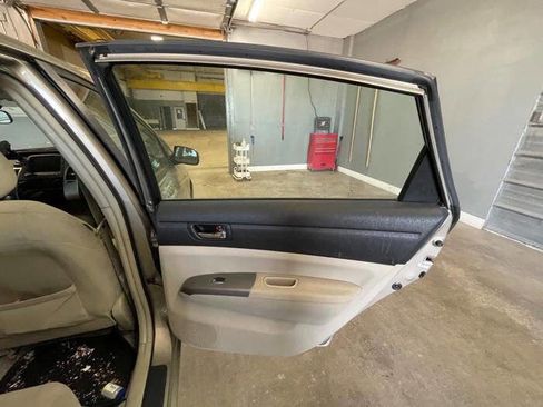 Used 2006 Toyota Prius FWD image 29