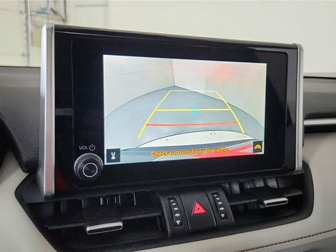 Used 2025 Toyota RAV4 XLE Premium w/ Weather Package AWD/4WD image 37