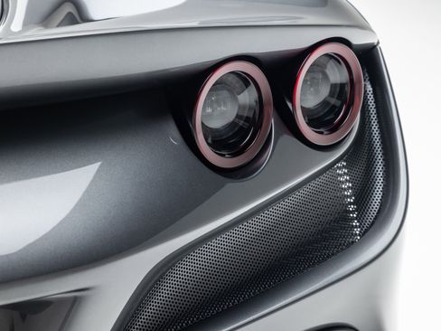Certified 2022 Ferrari F8 Tributo RWD image 36