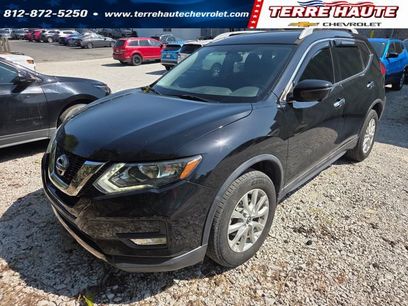 Used 2017 Nissan Rogue SV