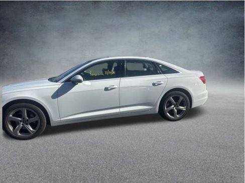 Used 2024 Audi A6 Premium Plus image 13