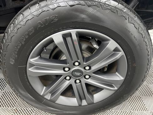 Used 2023 Ford F150 Lariat w/ Equipment Group 502A High AWD/4WD image 9