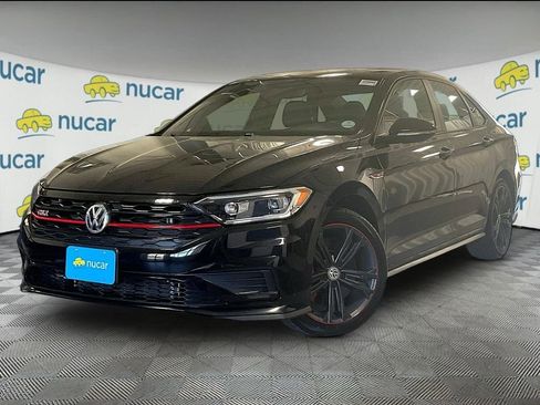 Used 2019 Volkswagen Jetta GLI FWD image 3