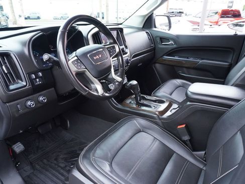 Certified 2020 GMC Canyon Denali image 16