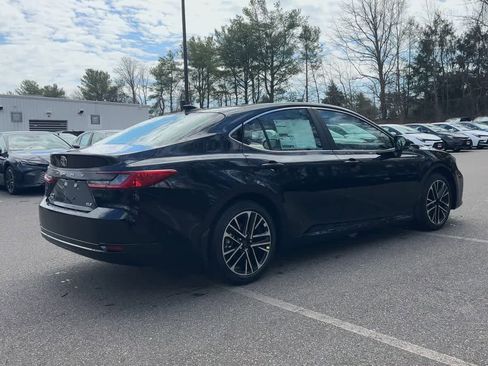 New 2026 Toyota Camry XLE AWD/4WD image 8