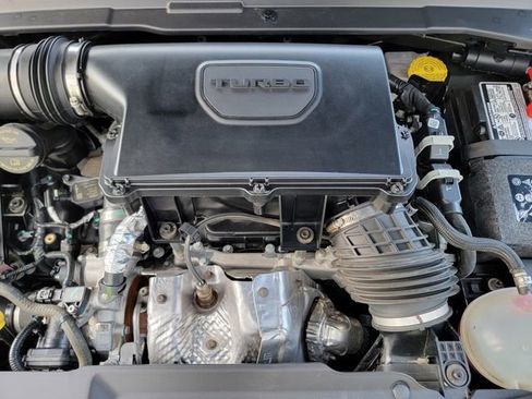 Certified 2023 Jeep Compass Limited AWD/4WD image 40