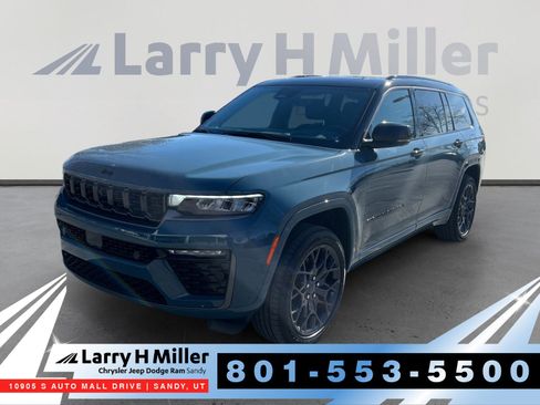 New 2026 Jeep Grand Cherokee L Summit w/ Obsidian Package AWD/4WD image 1