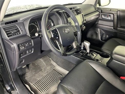 Used 2023 Toyota 4Runner TRD Off-Road Premium w/ Off Road Premium Plus Package image 3