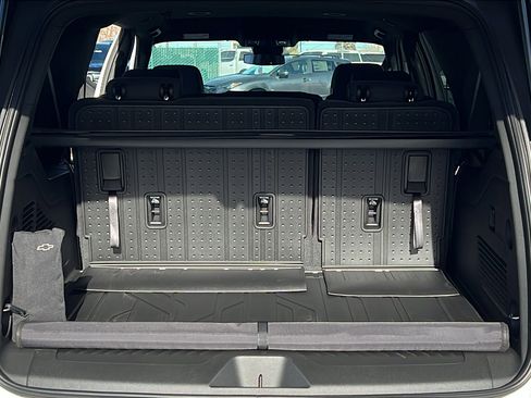 New 2026 Chevrolet Suburban LS w/ LPO, Get Active Package image 12
