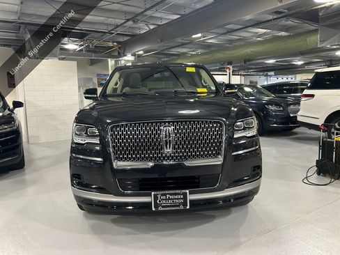Used 2022 Lincoln Navigator L Reserve image 6